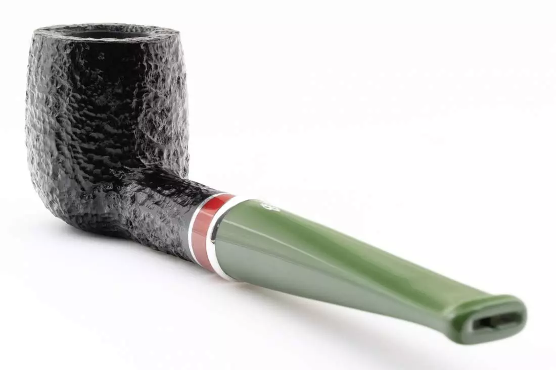 Produktbild: Savinelli St. Nicholas 2025 106 Pfeife schräg hinten