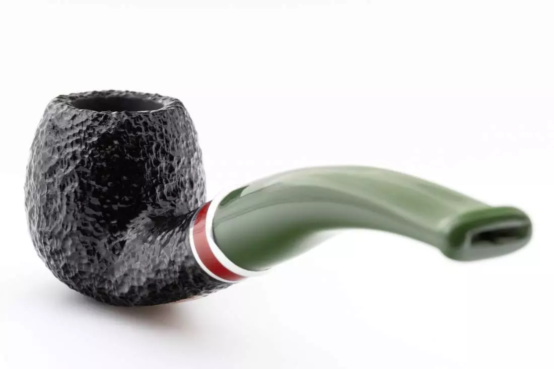 Produktbild: Savinelli St. Nicholas 2025 626 Pfeife schräg hinten