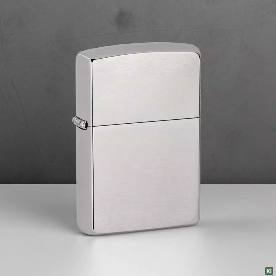 Produktbild: Zippo Sterling Silber gebürstet Armor Case Brushed auf einem Tisch
