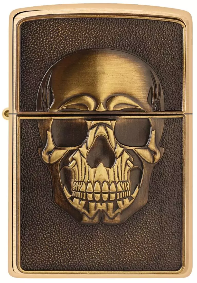 Produktbild: Zippo Embossed Skull Messing Feuerzeug vorne