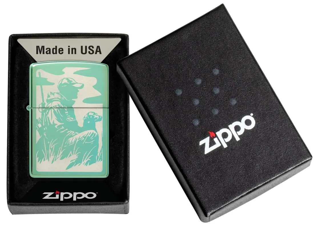 Produktbild: Zippo 60007663 Duck Hunting Entenjäger High Polish Green Laser Engrave Verpackung