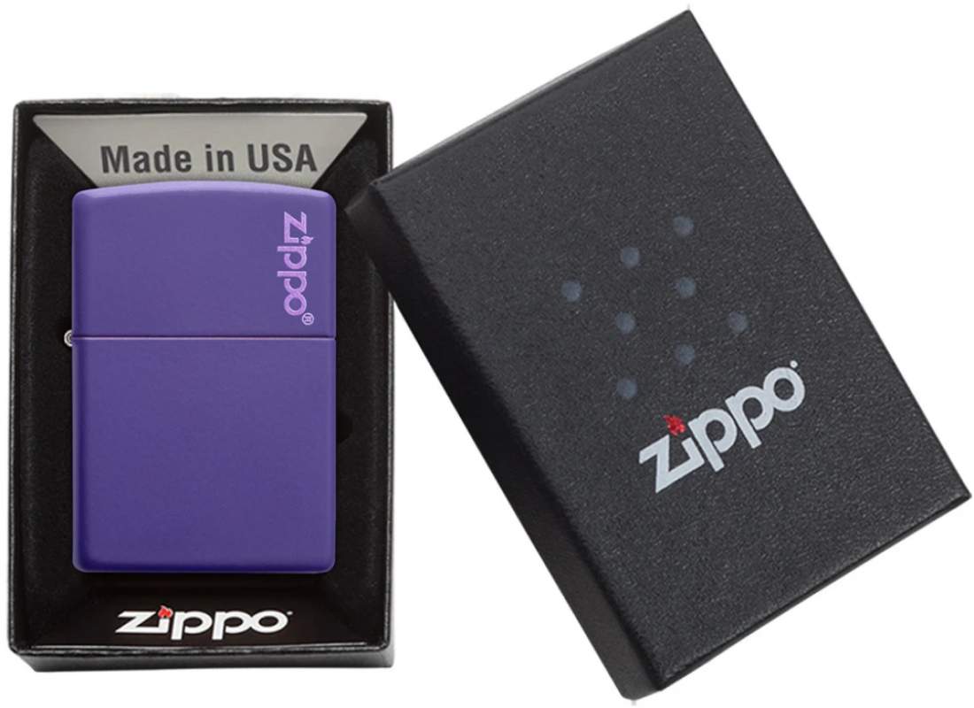Produktbild: Zippo Purple Matte Basismodell lila matt mit Logo Feuerzeug Verpackung