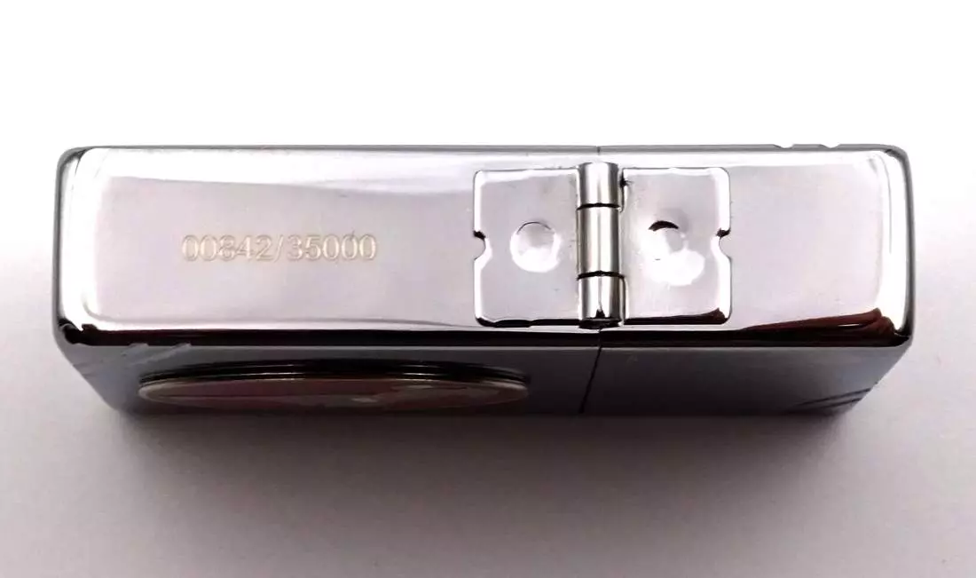 Produktbild: Zippo Windy Collectible of The Year 2013 Nummer seitlich