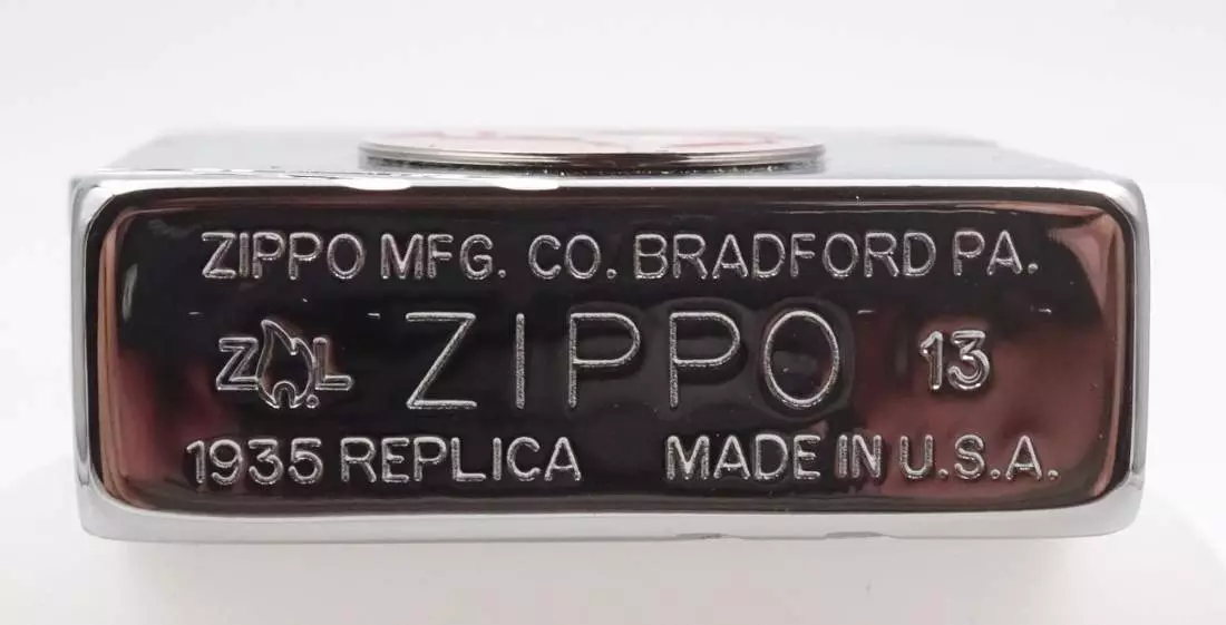 Produktbild: Zippo Windy Collectible of The Year 2013 Boden