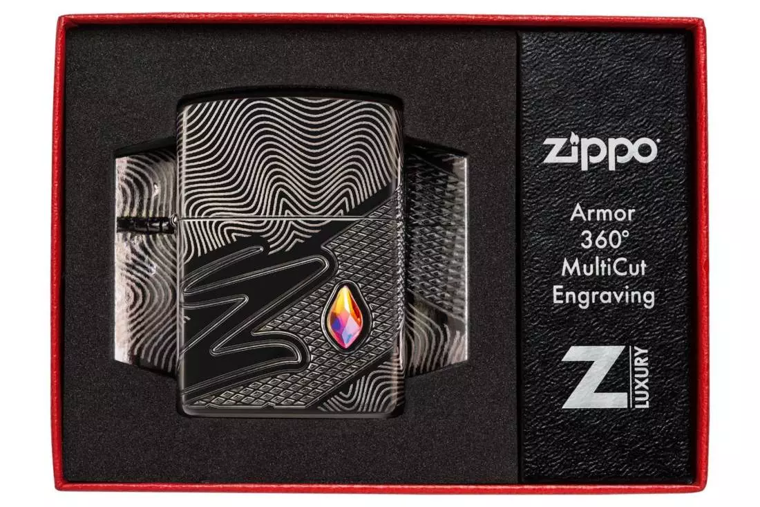 Produktbild: Zippo Z-Pattern Crystal Armor Case schwarz Feuerzeug Verpackung