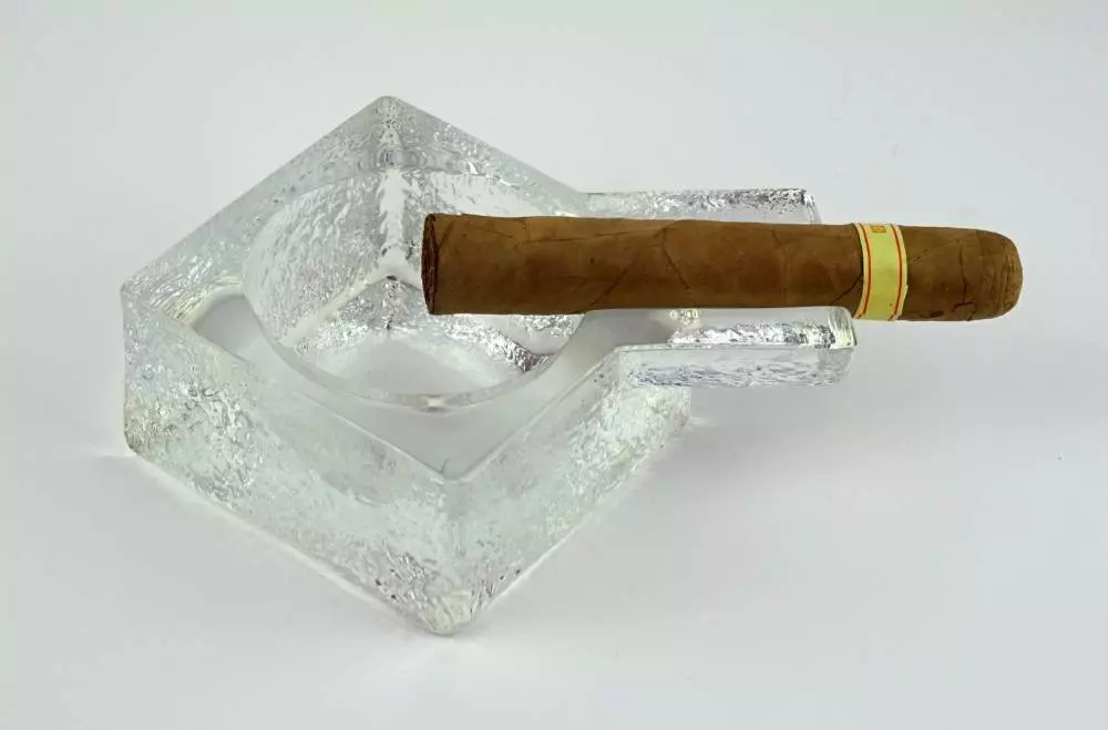 Design Zigarrenascher Glas 1 Ablage 15x9x5cm