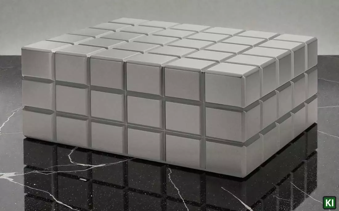 Produktbild: Colibri Humidor Heritage grau auf dem Tisch