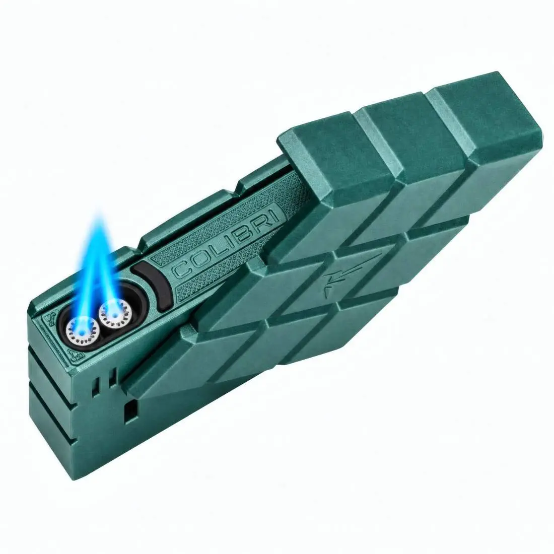 Produktbild: Colibri Heritage Pocket Grün geöffnet mit 2 Jet-Flammen