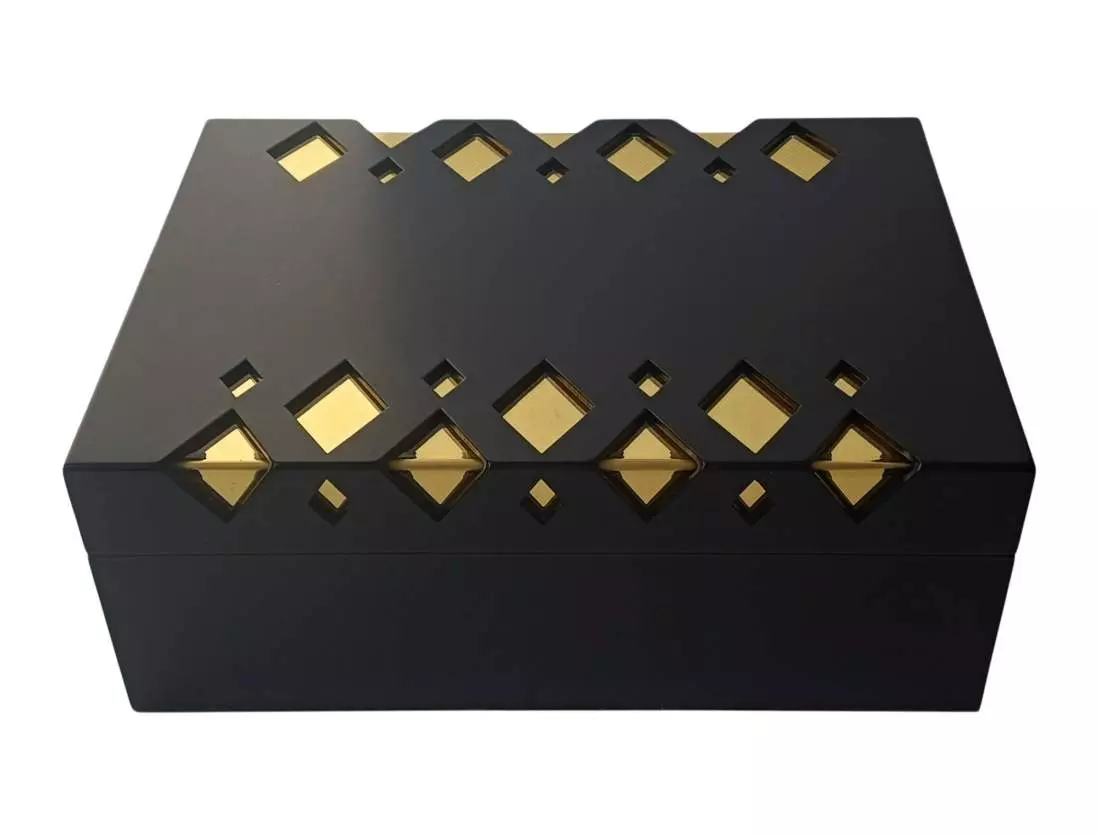 Produktbild: Humidor schwarz matt - Gold vorne