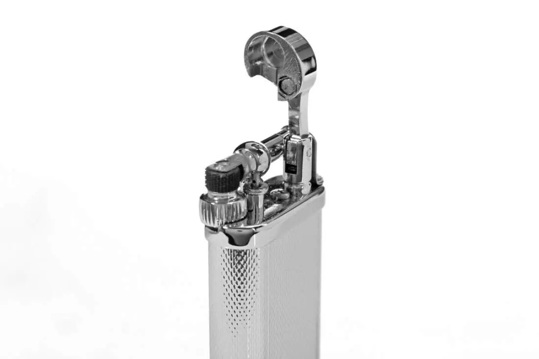 Artikelbild: IM Corona Old Boy Pfeifenfeuerzeug 64-3211 offen Produktbild: IM Corona Old Boy Pfeifenfeuerzeug 64-3211 offen