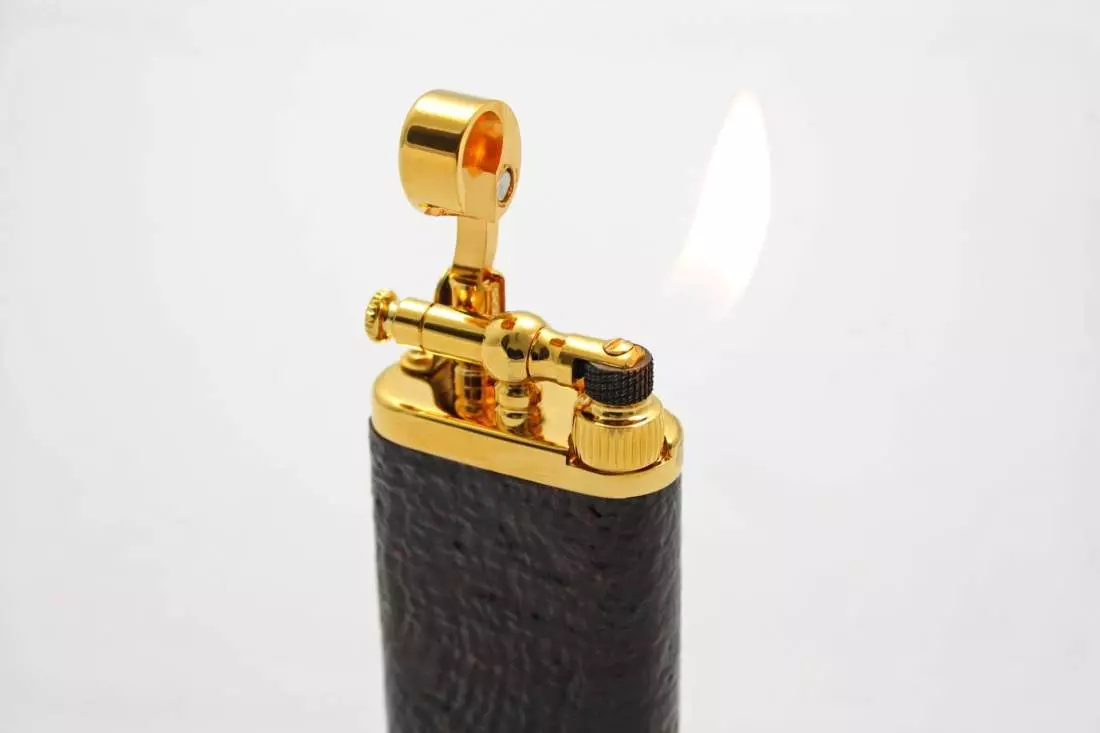 Artikelbild: IM Corona Old Boy 64-5003 Pfeifenfeuerzeug Flamme Produktbild: IM Corona Old Boy 64-5003 Pfeifenfeuerzeug Flamme