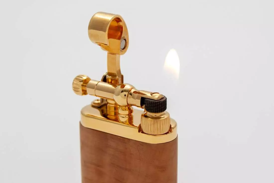 Artikelbild: IM Corona Old Boy 64-5012 Pfeifenfeuerzeug Flamme Produktbild: IM Corona Old Boy 64-5012 Pfeifenfeuerzeug Flamme