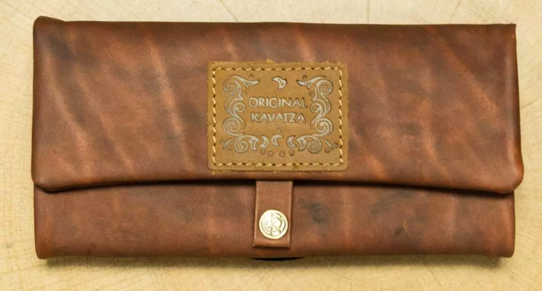 Artikelbild: Kavatza HavanaDeluxe P 17RO Leder dunkelbraun Joint Tabaktasche Drehertasche Produktbild: Kavatza HavanaDeluxe P 17RO Leder dunkelbraun Joint Tabaktasche Drehertasche