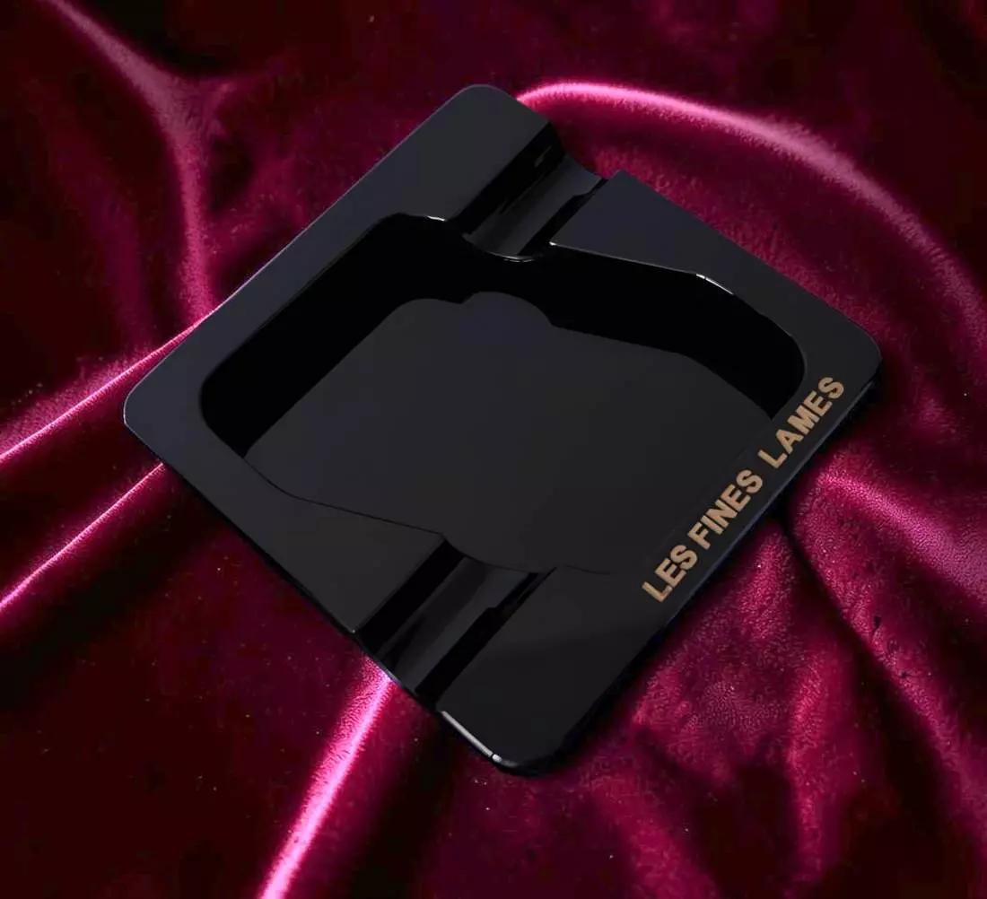 Produktbild: Les Fines Lames DYAD Black Obsidian Zigarrenascher schräg