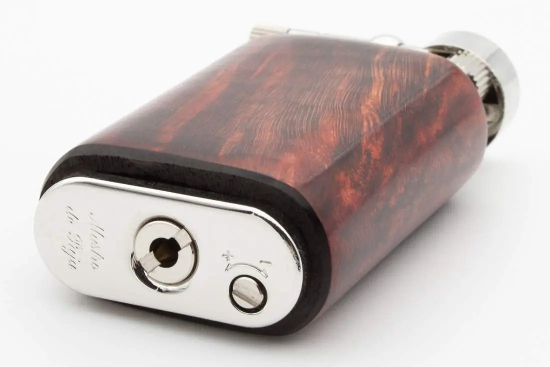 Produktbild: Mastro de Paja Maestro Smooth Burgundy - Bodenansicht