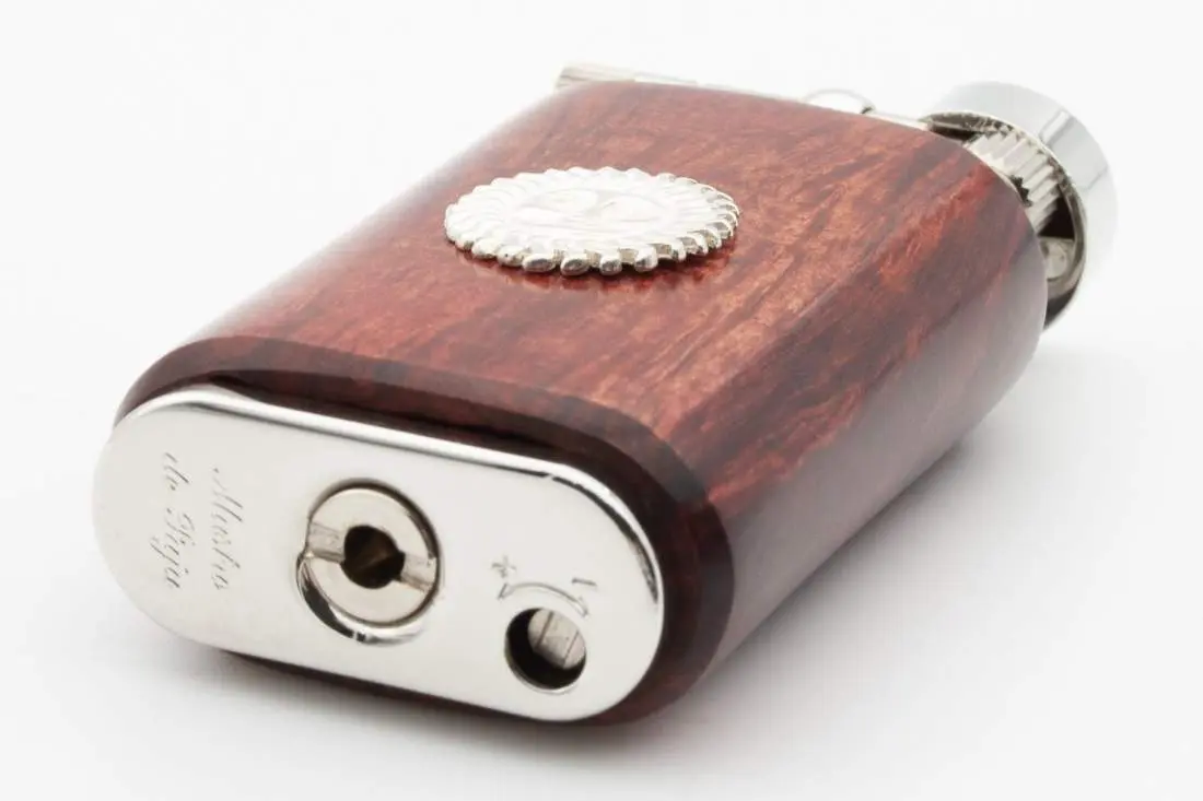 Produktbild: Mastro de Paja Maestro Sole Smooth Burgundy - Bodenansicht
