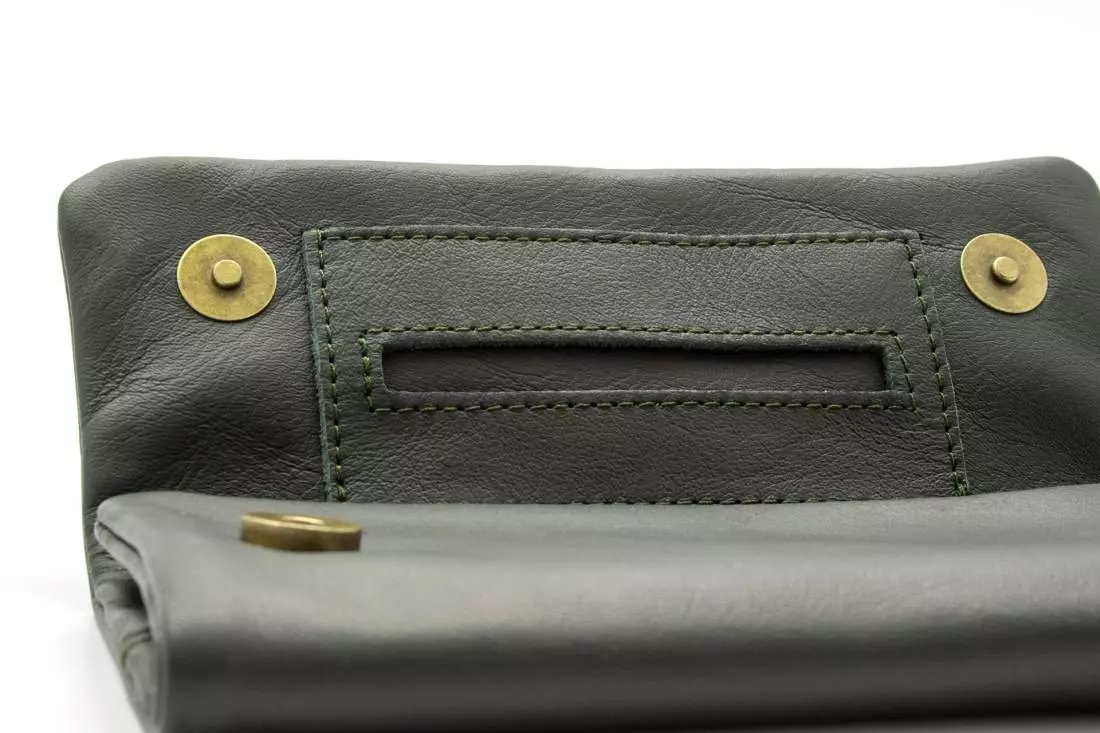 Produktbild: Mestango Frost in Leder grün 2016-5 Tabaktasche Drehertasche Blättchenhalter