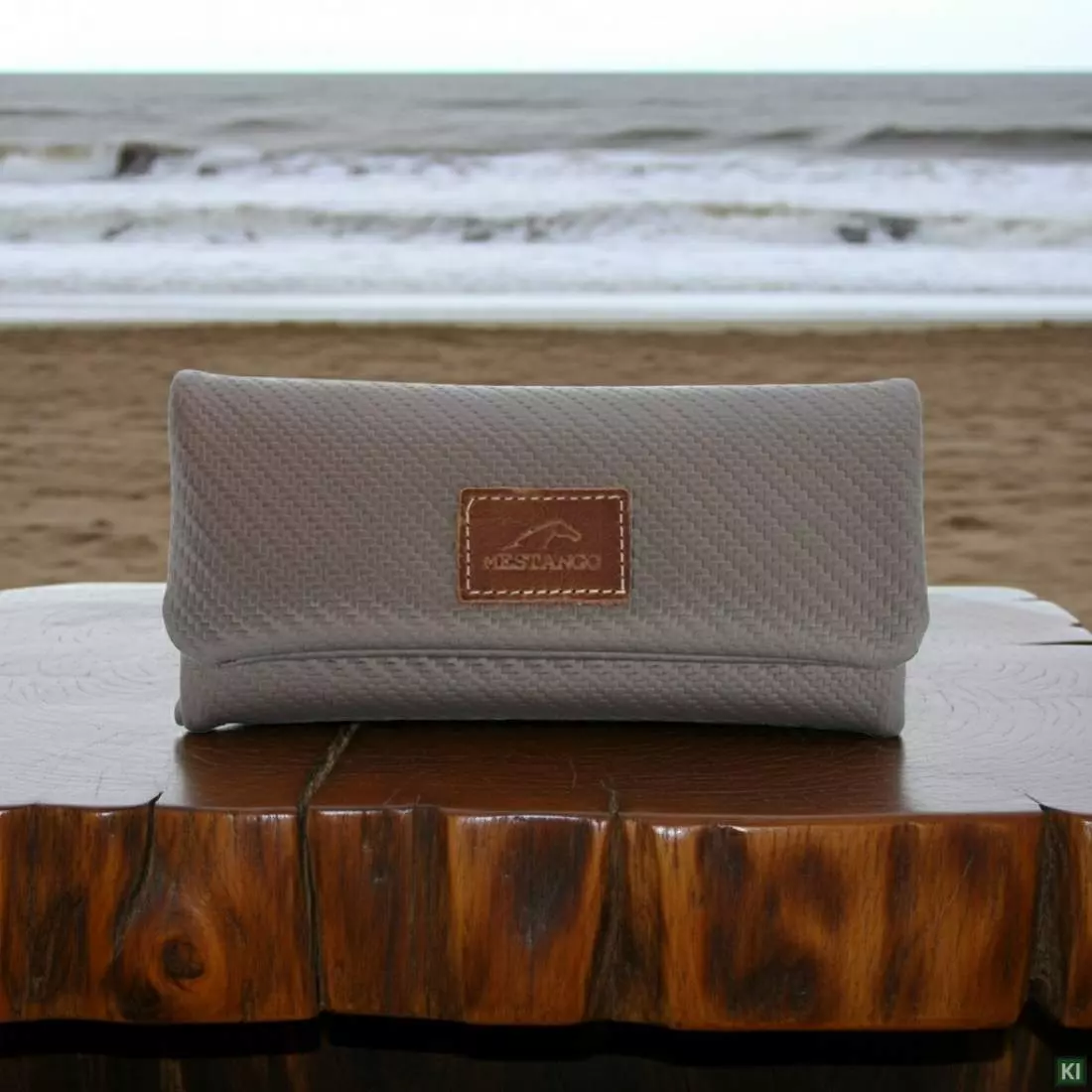 Produktbild: Mestango Carbon silber 1010-2 Tabaktasche