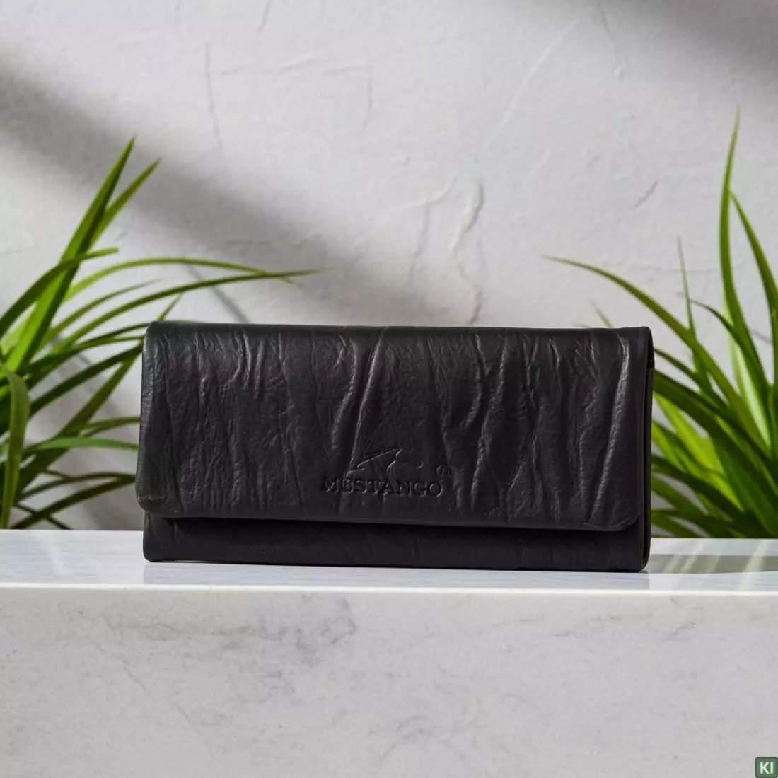 Produktbild: Mestango Waves Kalbsleder schwarz Tabaktasche