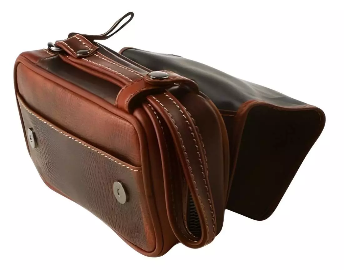 Produktbild: Angelo Pfeifentasche Rindsleder braun in Schlangenoptik seitlich offen