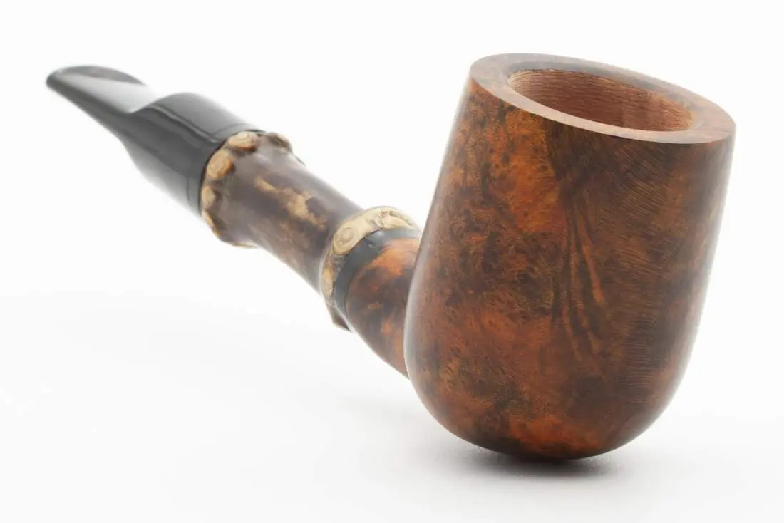 Produktbild: Rattray's Bamboo Billiard Contrast 9mm Bent Billiard - Frontansicht