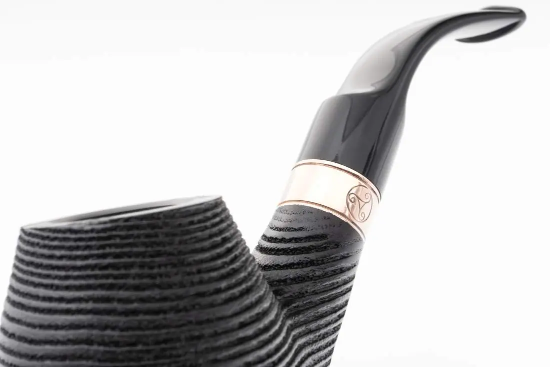 Produktbild: Rattray's Distillery G Black 107 Bent Ball - 06