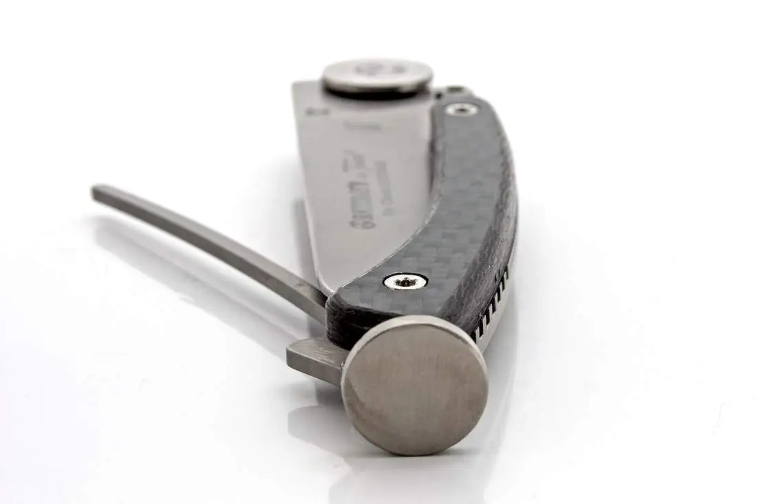 Produktbild: Rattray's Explorer Carbon - Frontansicht