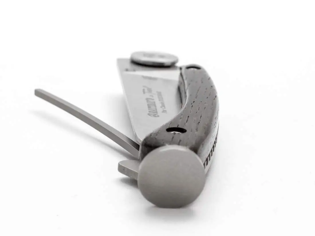Produktbild: Rattray's Explorer Ebony - Frontansicht