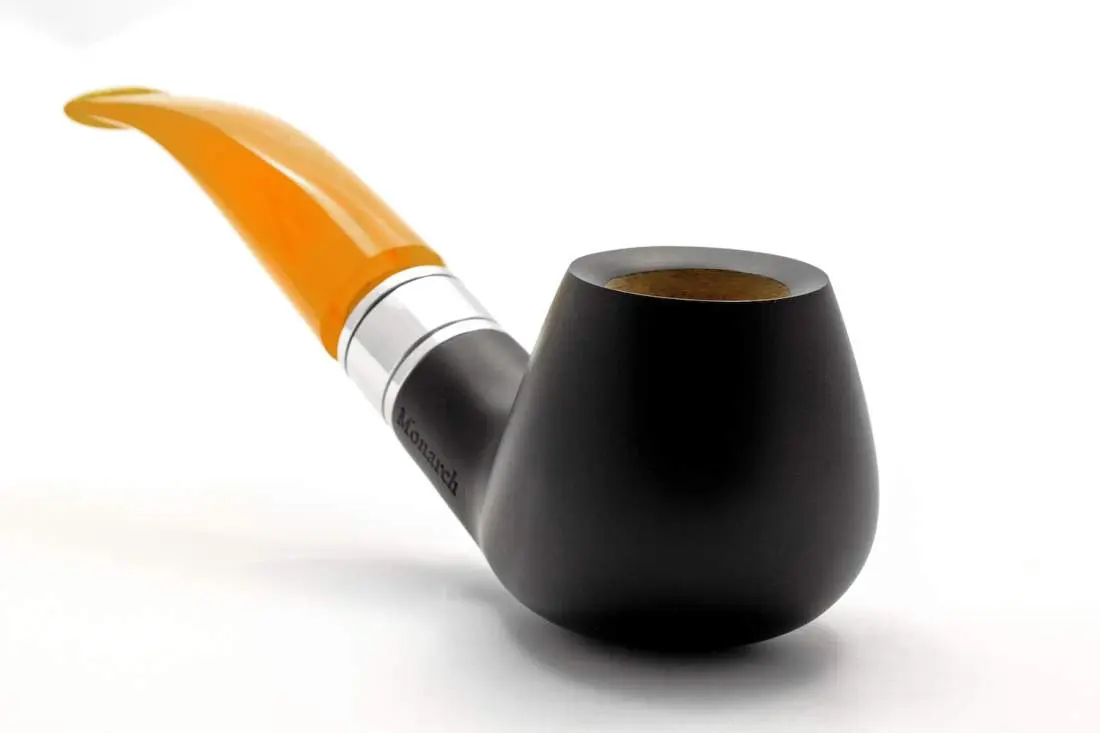 Produktbild: Rattray's Monarch Black 4 Yellow Half-Bent Diplomat - Frontansicht