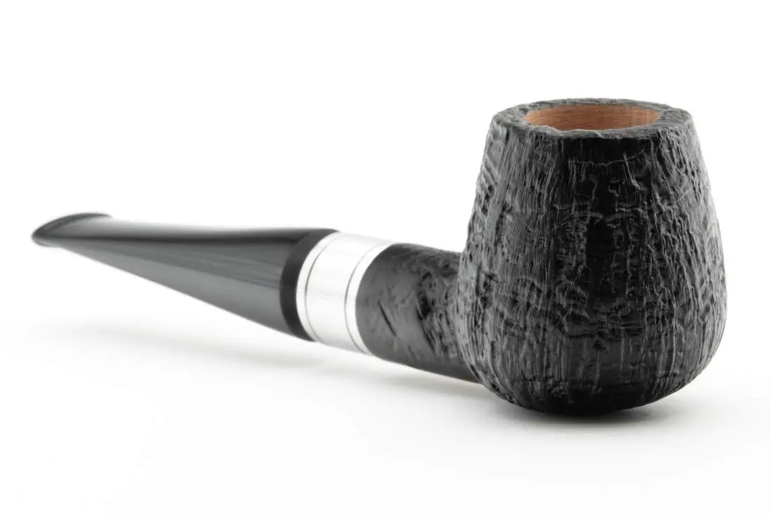 Produktbild: Rattray's Monarch Sandblast Black 18 Black Straight Brandy - Frontansicht
