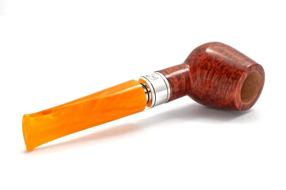 Produktbild: Rattray's Monarch Terracotta 18 Yellow Straight Brandy - Profilansicht