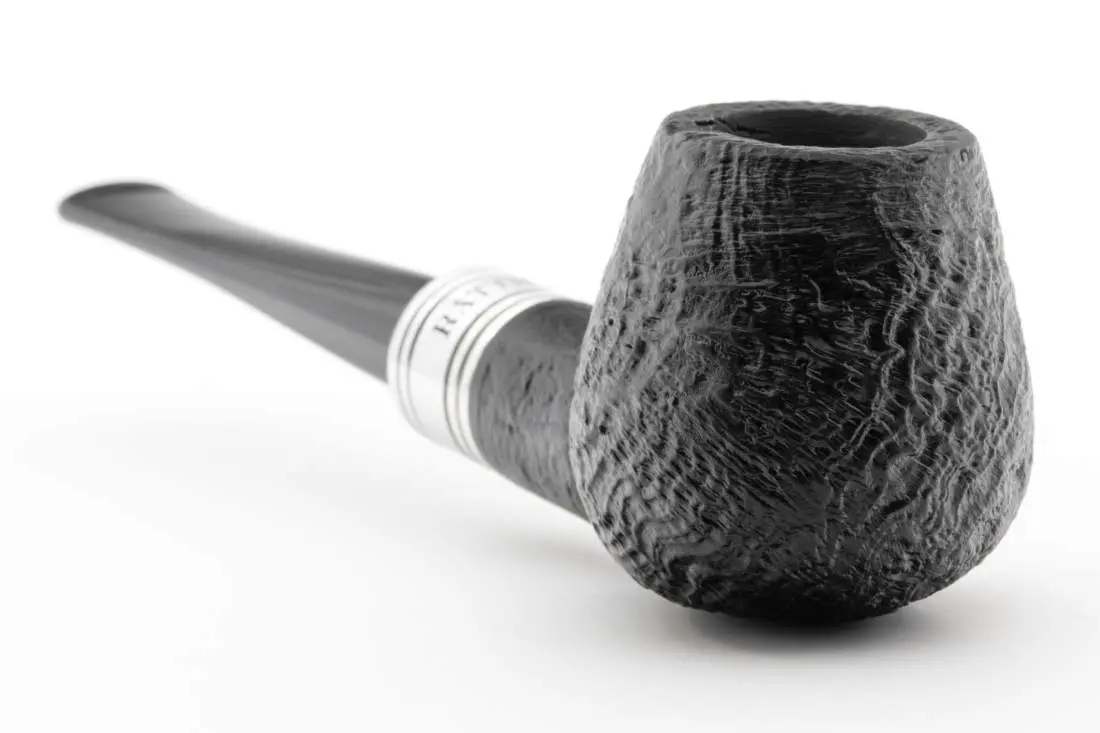 Produktbild: Rattray's Newcastle Sandblast 18 Straight Brandy - Frontansicht