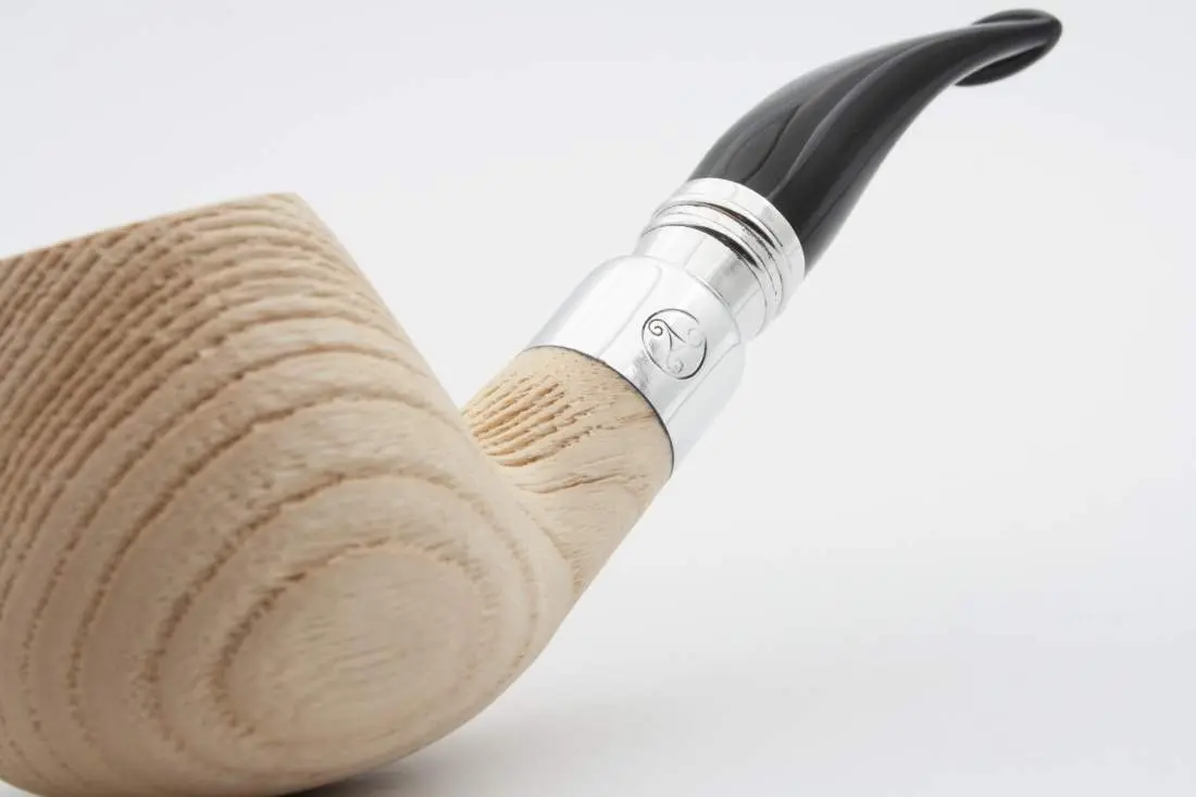 Produktbild: Rattray's Sanctuary G Natural 150 Half-Bent Brandy - Detailansicht