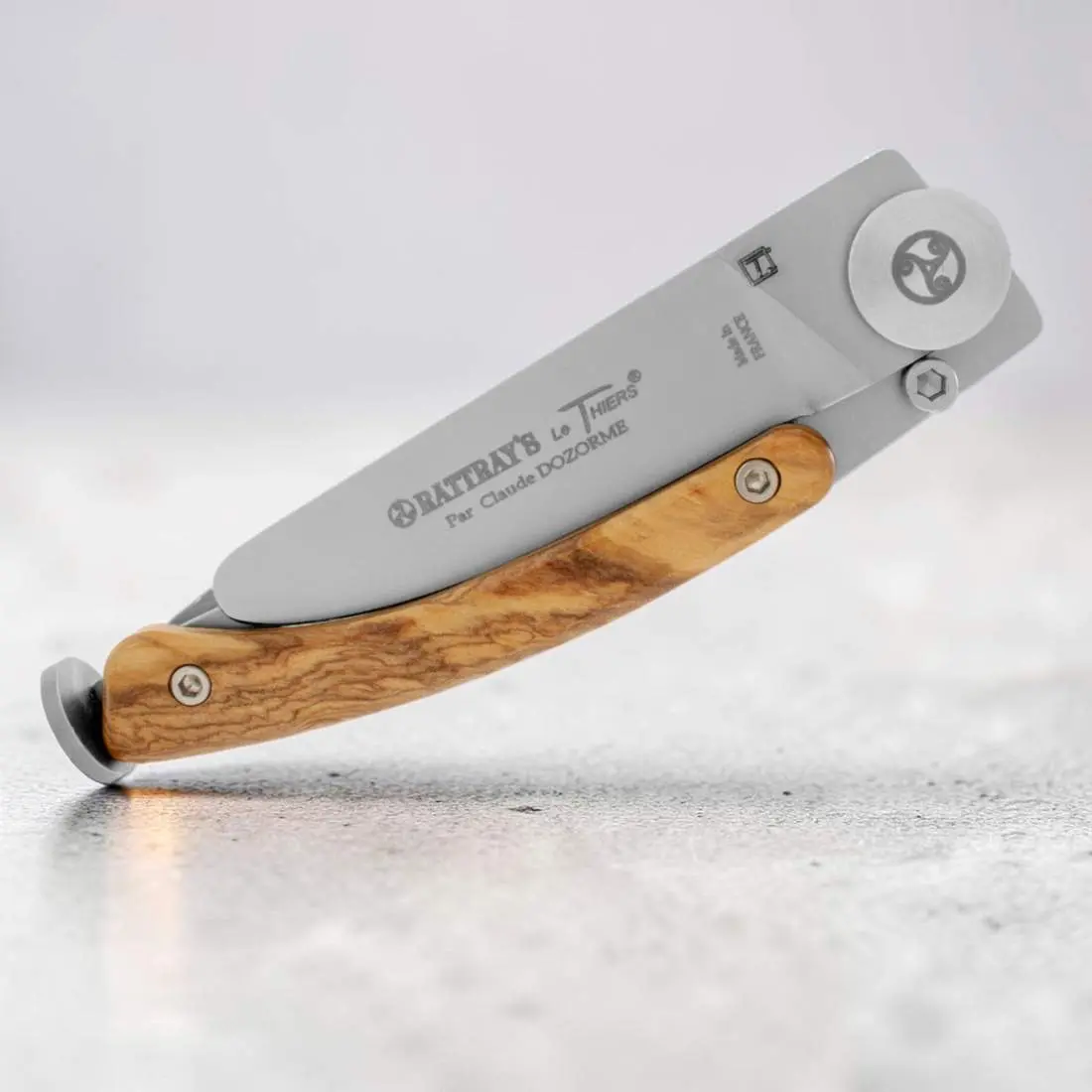 Produktbild: Rattray's Explorer Olive Zigarrenmesser