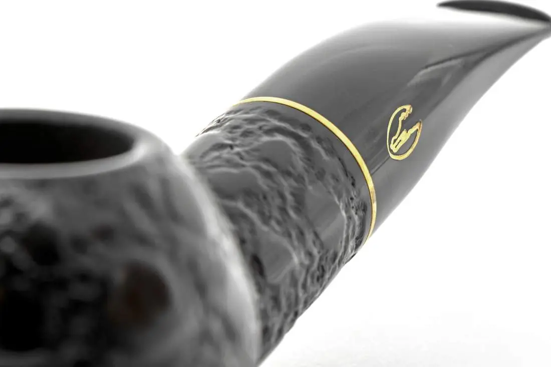 Produktbild: Savinelli Alligator Black 320 Half-Bent Diplomat - Detailansicht
