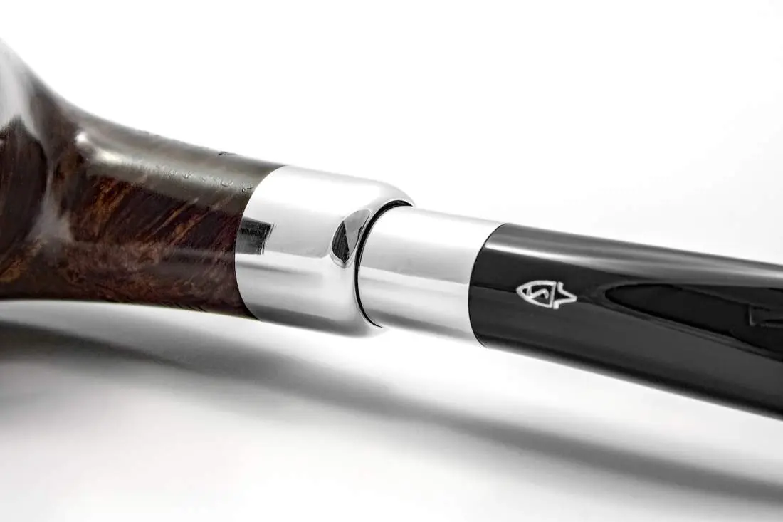 Produktbild: Savinelli Cavaliere Grey 606 Bent Classic - Detailansicht