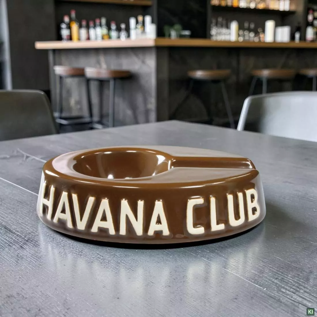 Produktbild: Havana Club Egoista Brown Zigarrenascher Szene