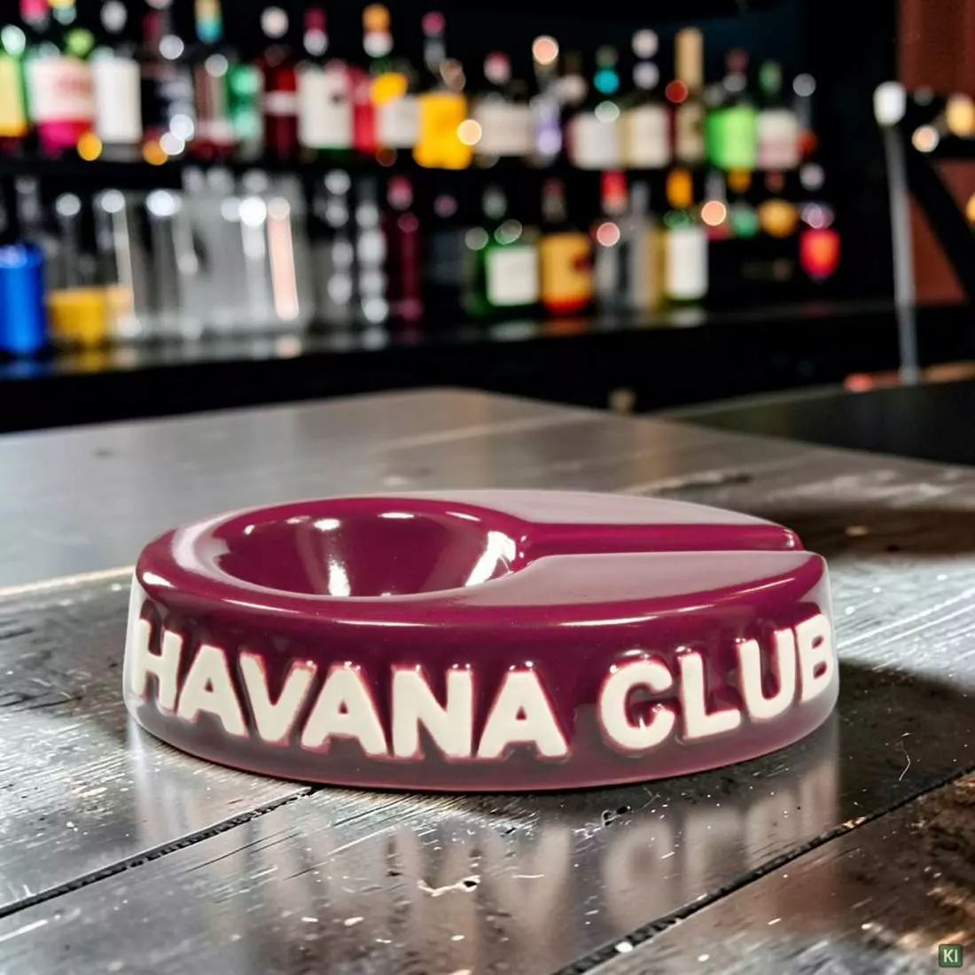 Produktbild: Havana Club Chico burgundy Zigarrenascher Szene