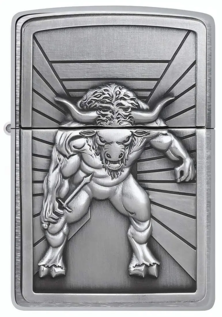 Produktbild: Zippo 2008234 Minotaur Brushed Chrome mit Minotaur-Emblem Frontansicht