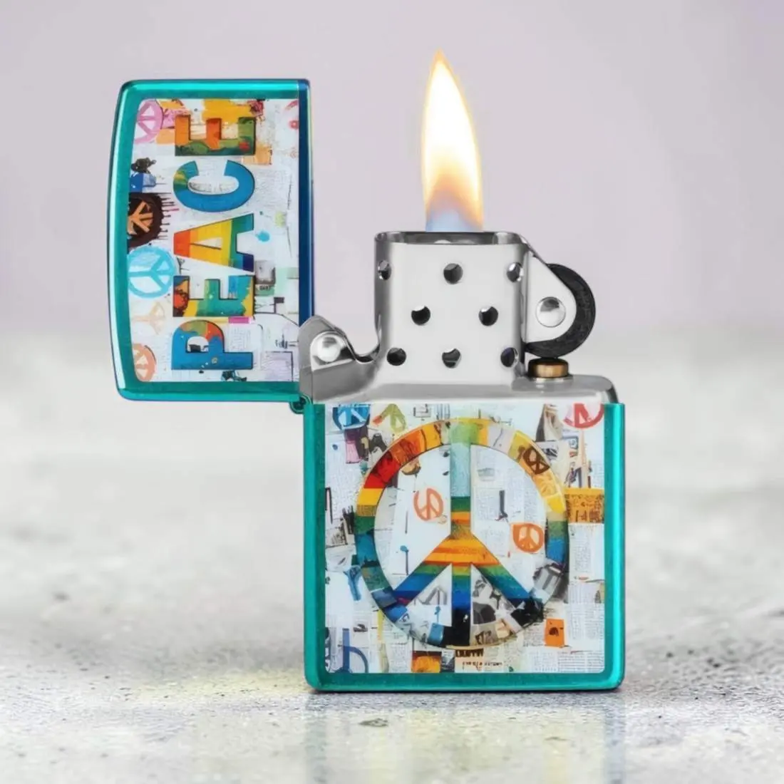 Produktbild: Zippo 60007847 Peace Friedenscollage Candy Teal Color Image Szene