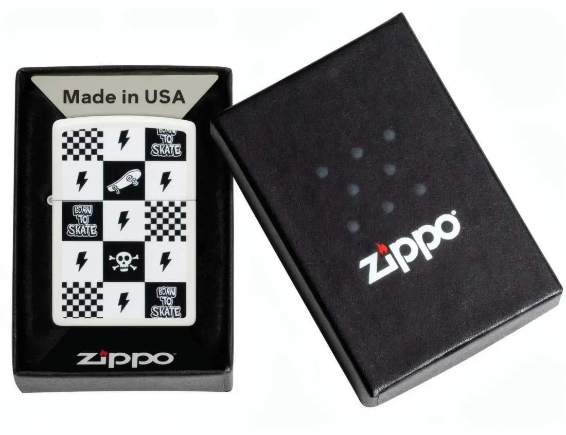 Produktbild: Zippo 60007903 Skateboard Checkers Born to Skate White Matte Verpackung