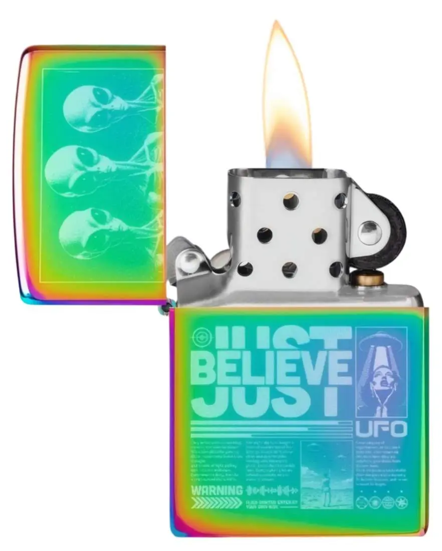 Produktbild: Zippo 60007915 Just Believe Multi Color Spectrum offen mit Flamme