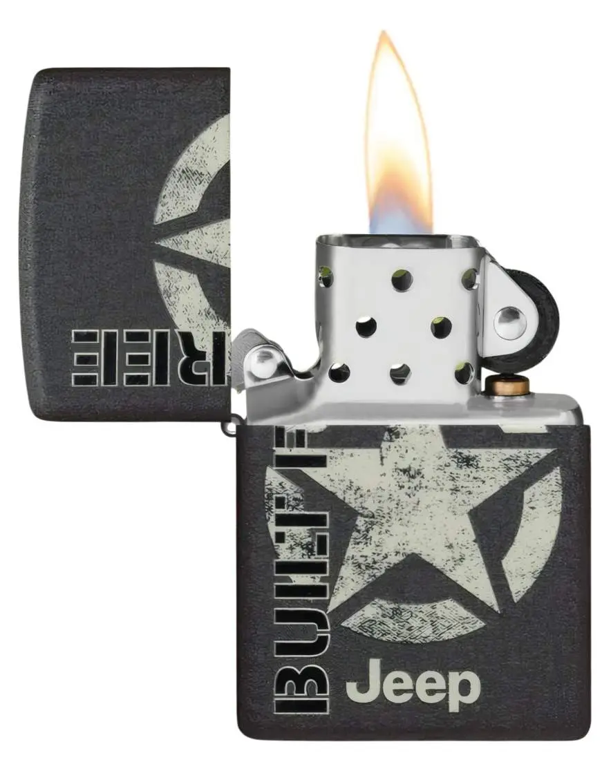 Produktbild: Zippo 60007941 Jeep Freedom Star Black Crackle – Built Free offen mit Flamme