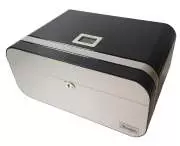 Produktbild Passatore Humidor schwarz / silber glänzend für 30 Zigarren